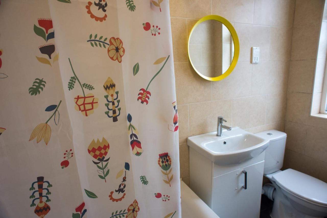 Tooting Bec Rooms By Dc London Rooms Bagian luar foto